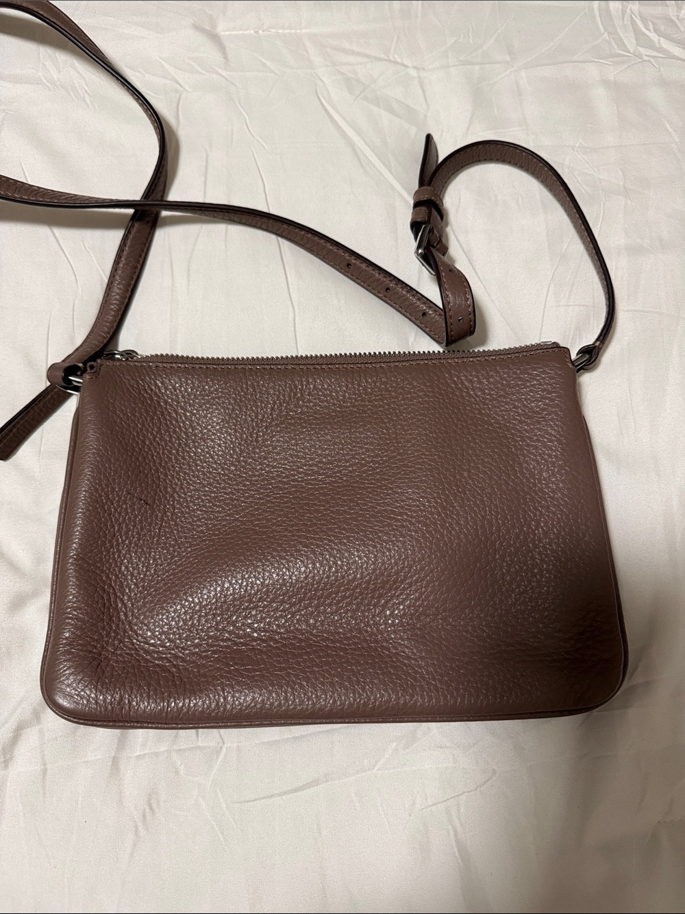 kate spade Pebbled Leather Brown Crossbody Messenger - Picture 2 of 10